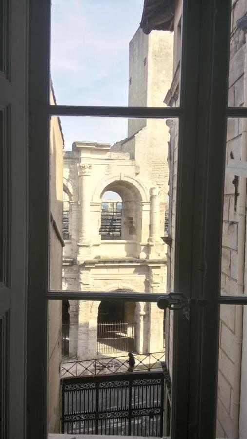 Palais De Luppe, Chambre D'Hotes อาร์ลส์ ภายนอก รูปภาพ